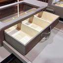 COMODA MDF/CUERO/ACABADO CRISTAL MARRON