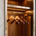 GANCHO PREMIUM PARA CLOSET DE MADERA CON CUERO (SET 2 PIEZAS) – PER3201